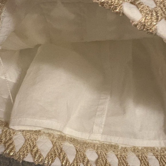 Lilly Pulitzer White Dress with Gold Accents - Picture 11 of 12